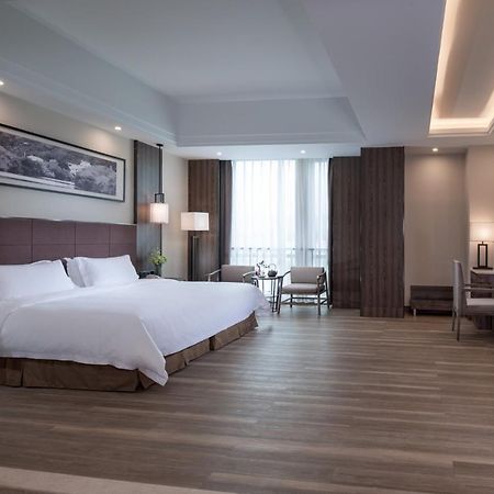 Auden International Hotel Шънджън Екстериор снимка
