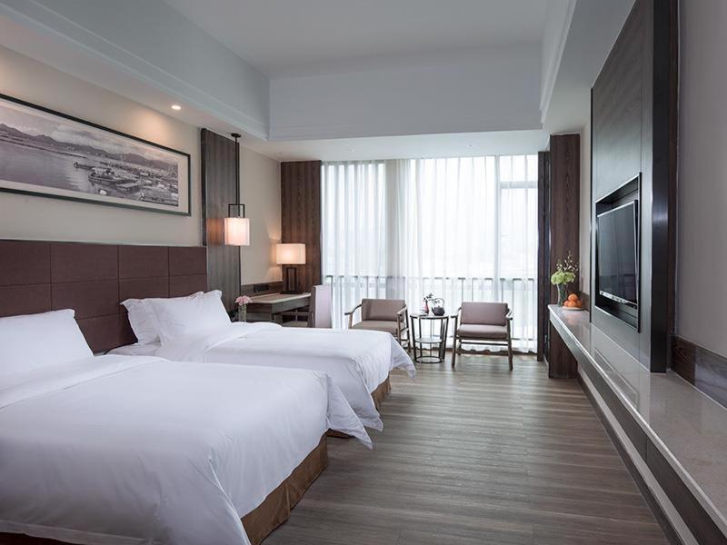 Auden International Hotel Шънджън Екстериор снимка
