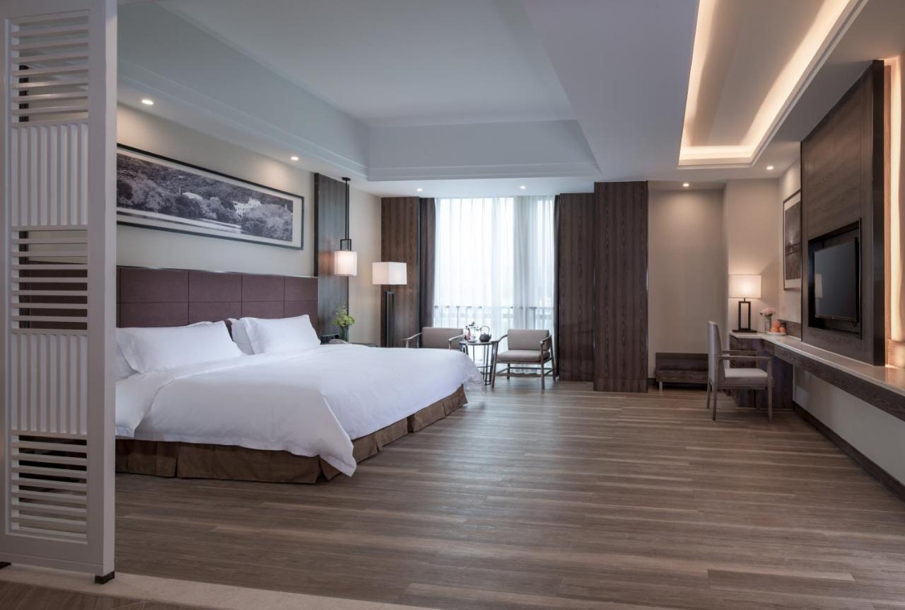 Auden International Hotel Шънджън Екстериор снимка