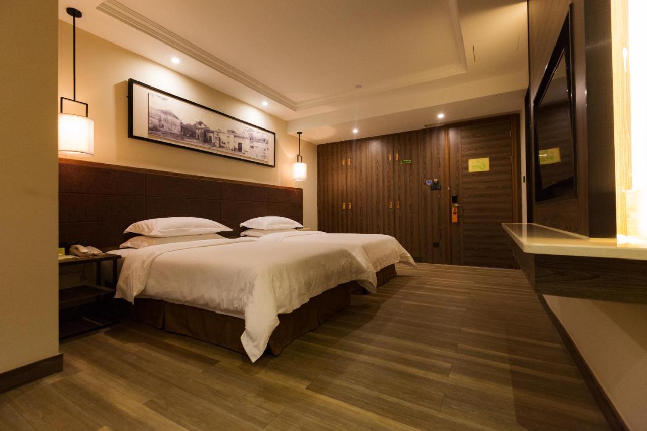 Auden International Hotel Шънджън Екстериор снимка